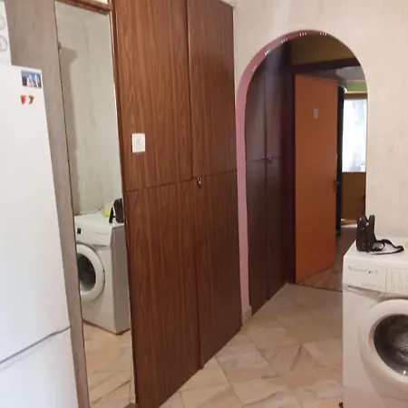 Budget 2br Near & Center With Free Ac Lejlighed *